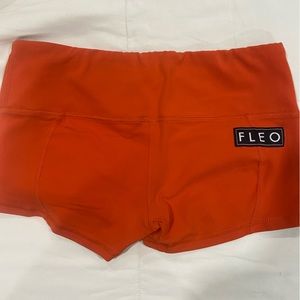 FLEO shorts